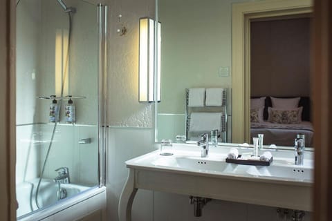 Hotel & Spa Le Grand Monarque, BW Premier Collection Hotel in Chartres