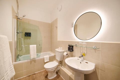 Bridge House Hotel Hotel in Solihull