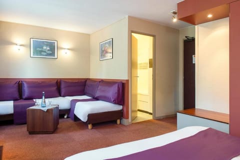 The Originals City, Hôtel Ascotel, Lille Est Grand Stade Hotel in Villeneuve-d'Ascq