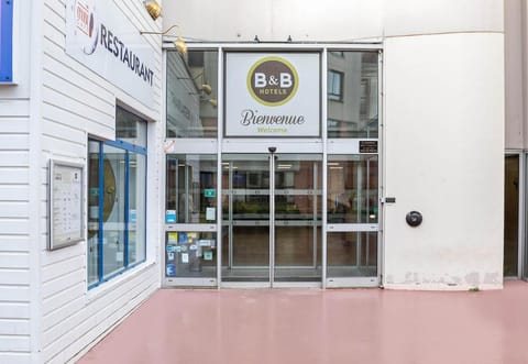 B&B HOTEL Rouen Centre Hotel in Rouen