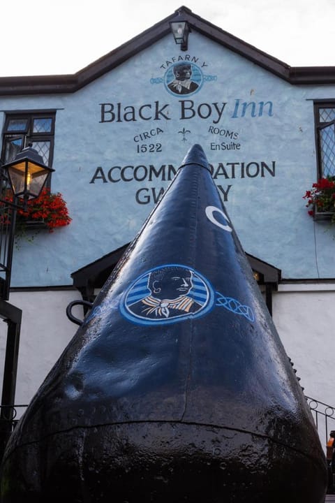 The Black Boy Inn Hotel in Caernarfon