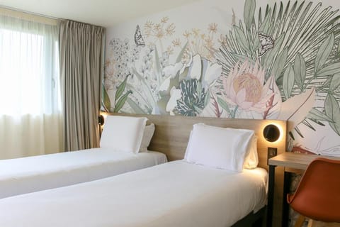 Kyriad Aeroport Marseille Hotel in Marignane