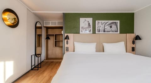 Campanile Meaux Hotel in Île-de-France