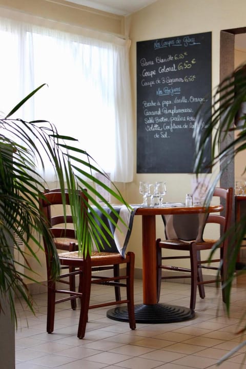 Kyriad Bourges Sud Hotel in Bourges