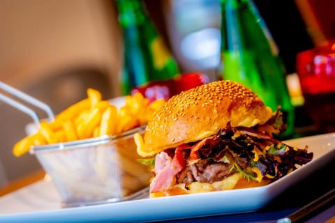 Campanile Rouen Sud - Cléon Elbeuf Hotel in Normandy