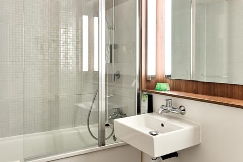 Campanile Villennes-Sur-Seine - Poissy Hotel in Poissy