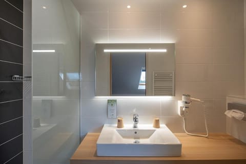 Kyriad Le Mans Est Hotel in Le Mans