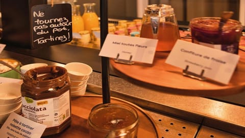 Campanile Dreux Hotel in Dreux