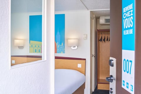 Kyriad Direct Le Havre Est - Gonfreville Hotel in Normandy