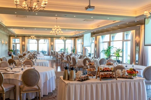 The Inn at Dromoland Hotel in County Clare