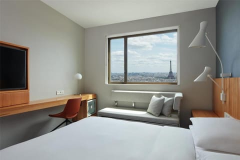 Hyatt Regency Paris Etoile Hotel in Paris