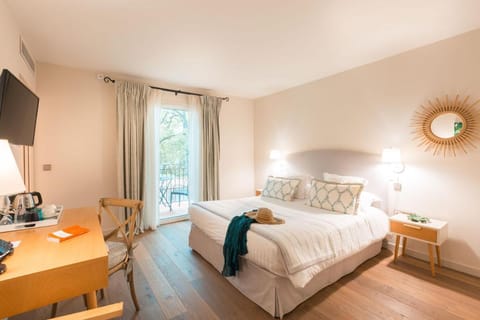 Hotel****Spa & Restaurant Cantemerle Hotel in Vence