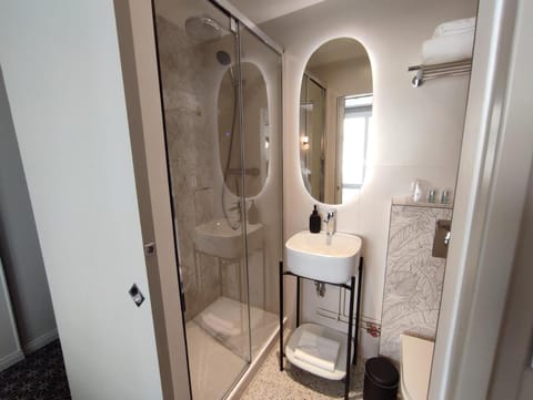 Hôtel Paulette Rouen Centre Cathédrale Hotel in Rouen