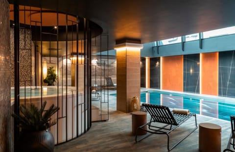 Oceania Le Conti Hotel in Brest