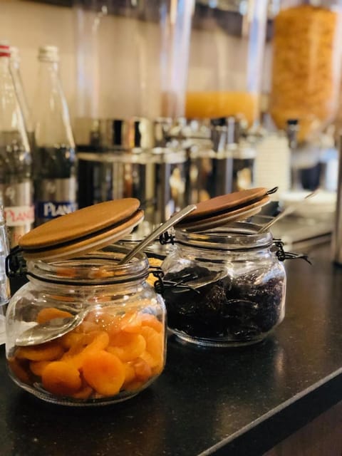 Escale Oceania Quimper Centre Hotel in Quimper