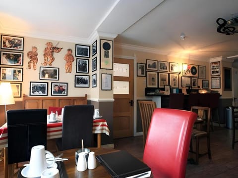 Abbey Bed And Breakfast Hotel in Londonderry