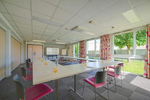 Brit Hotel Le Cottage Le Mans Sud Hotel in Le Mans