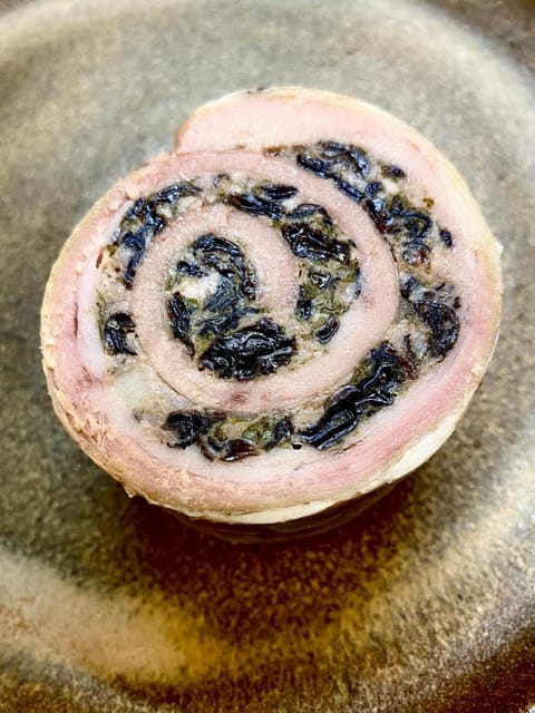 Logis Le Cheval Blanc et Le Clovis Hotel in Centre-Val de Loire