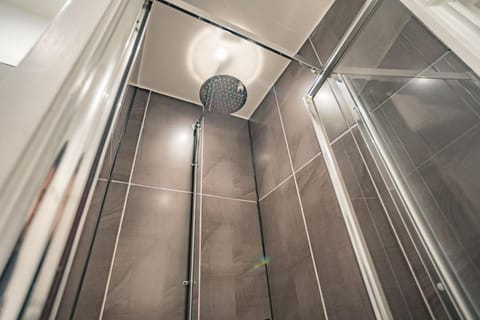 Ambleside Townhouse Bed and Breakfast in Lake Road