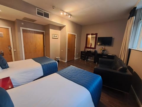 The Royal Hotel Cardiff Hotel in Cardiff