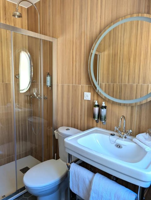 Hôtel d'Angleterre Hotel in Versailles