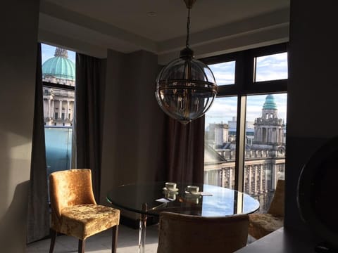 DoubleTree by Hilton Belfast City Ten Square Hotel in Belfast