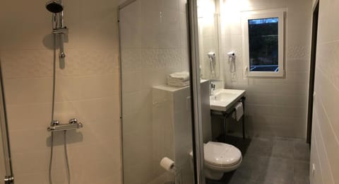 Kyriad Quimper Sud Hotel in Quimper