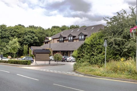 Hotel St Pierre, Sure Hotel Collection by Best Western Hotel in Wakefield