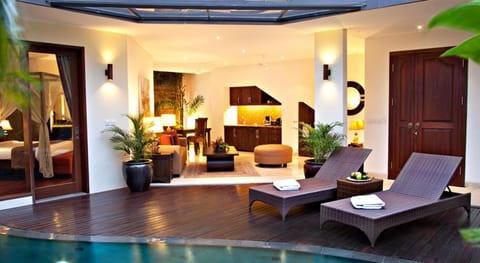Kanishka Villas Hotel Villa in Kuta