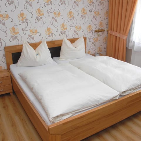 Hotel Haus Christa Hotel in Cochem-Zell