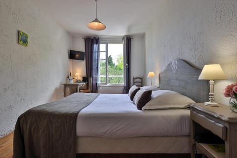 Logis Hôtel Castel Mouisson Hotel in Avignon