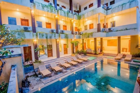 Nomad Hub Canggu-Bali Campground/
RV Resort in North Kuta