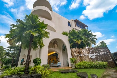 Ocean Breeze Resort Resort in Khuekkhak