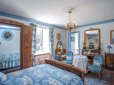 Chateau de la Rue Bed and Breakfast in Centre-Val de Loire