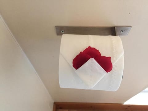 Woodland Lodge Bed and Breakfast in East Hertfordshire District