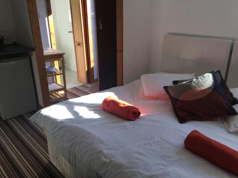 Woodland Lodge Bed and Breakfast in East Hertfordshire District