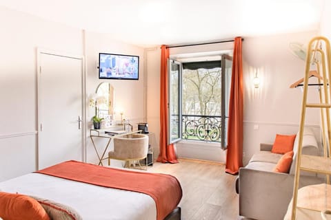 A l'Hôtel Des Roys Hotel in Versailles