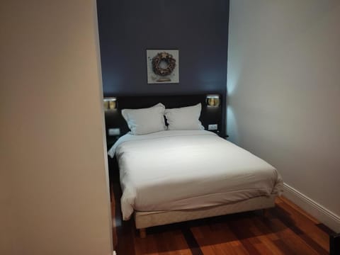 Luxelthe Hotel in Paris