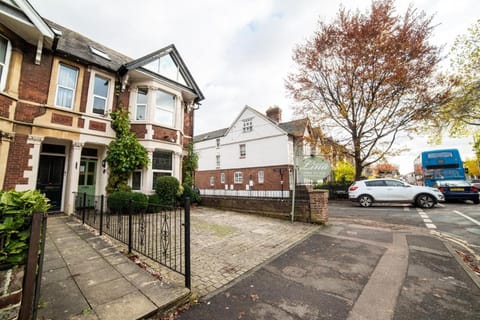 Lina Guest House Hotel in Oxford