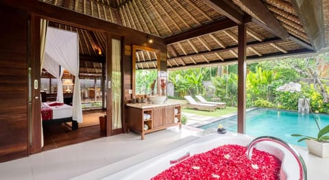 Mayaloka Villas Seminyak Villa in North Kuta