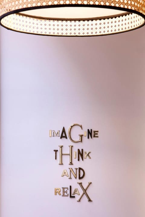 Balmoral Hotel in Paris