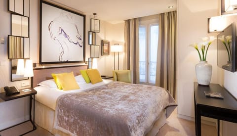 Balmoral Hotel in Paris