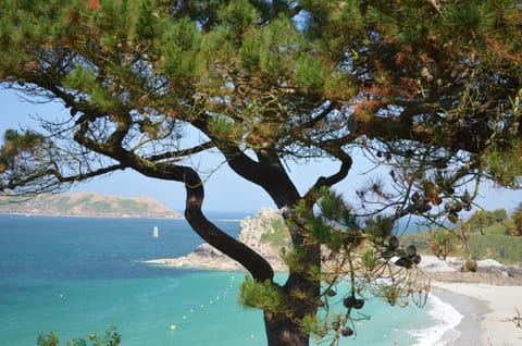 Hôtel Les Costans, The Originals Relais Hotel in Perros-Guirec