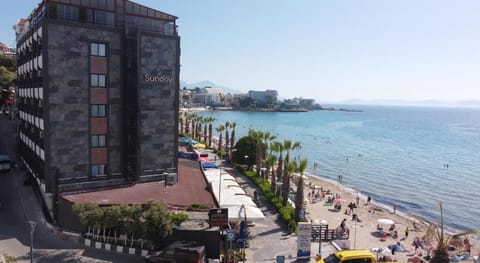 Sunday Beach Hotel Hotel in Kusadasi