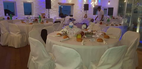 Golden Sun Hotel Hotel in Naxos, Naxos and Lesser Cyclades, Greece