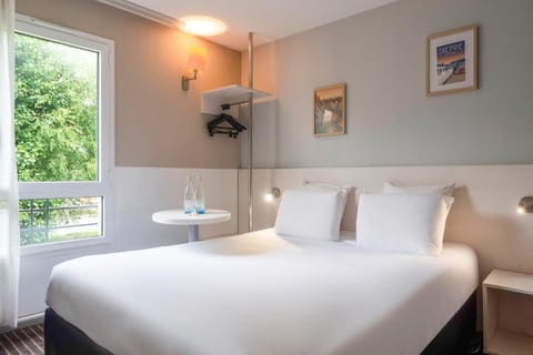 Kyriad Dieppe - Saint Aubin Sur Scie Hotel in Normandy