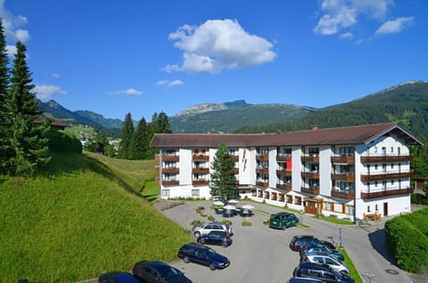 Familienhotel Kleinwalsertal Apartment hotel in Oberstdorf