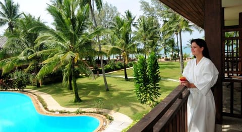 Andamania Beach Resort, Khaolak Hotel in Khuekkhak