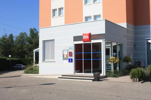 Hotel ibis Lyon Sud Chasse sur Rhone Hotel in Givors