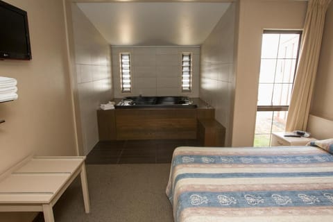 Aspen Manor Motel Motel in Hamilton